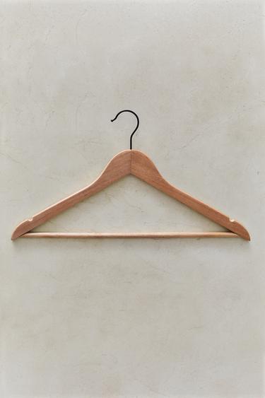 CINTRE BOIS LAQUÉ (LOT DE 3) - Beige clair de Zara - Image 5