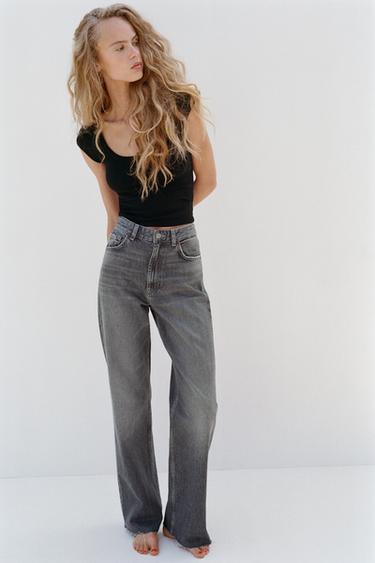 CAMISETA ESCOTE REDONDO - Negro de Zara - Imagen 0