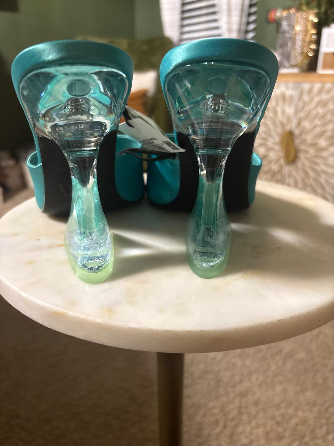 HIGH HEELED METHACRYLATE SANDALS - Image 2