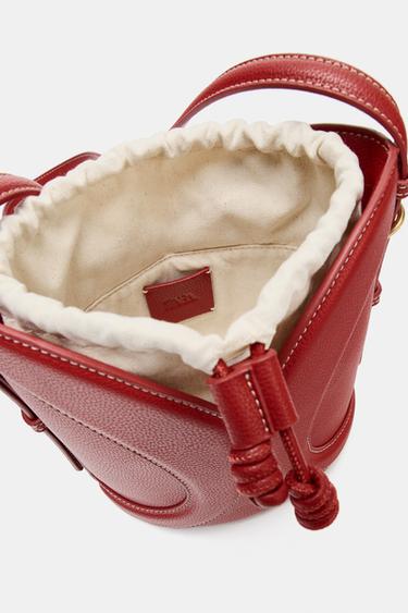 MINI SAC SEAU SURPIQÛRES - Rouge de Zara - Image 4