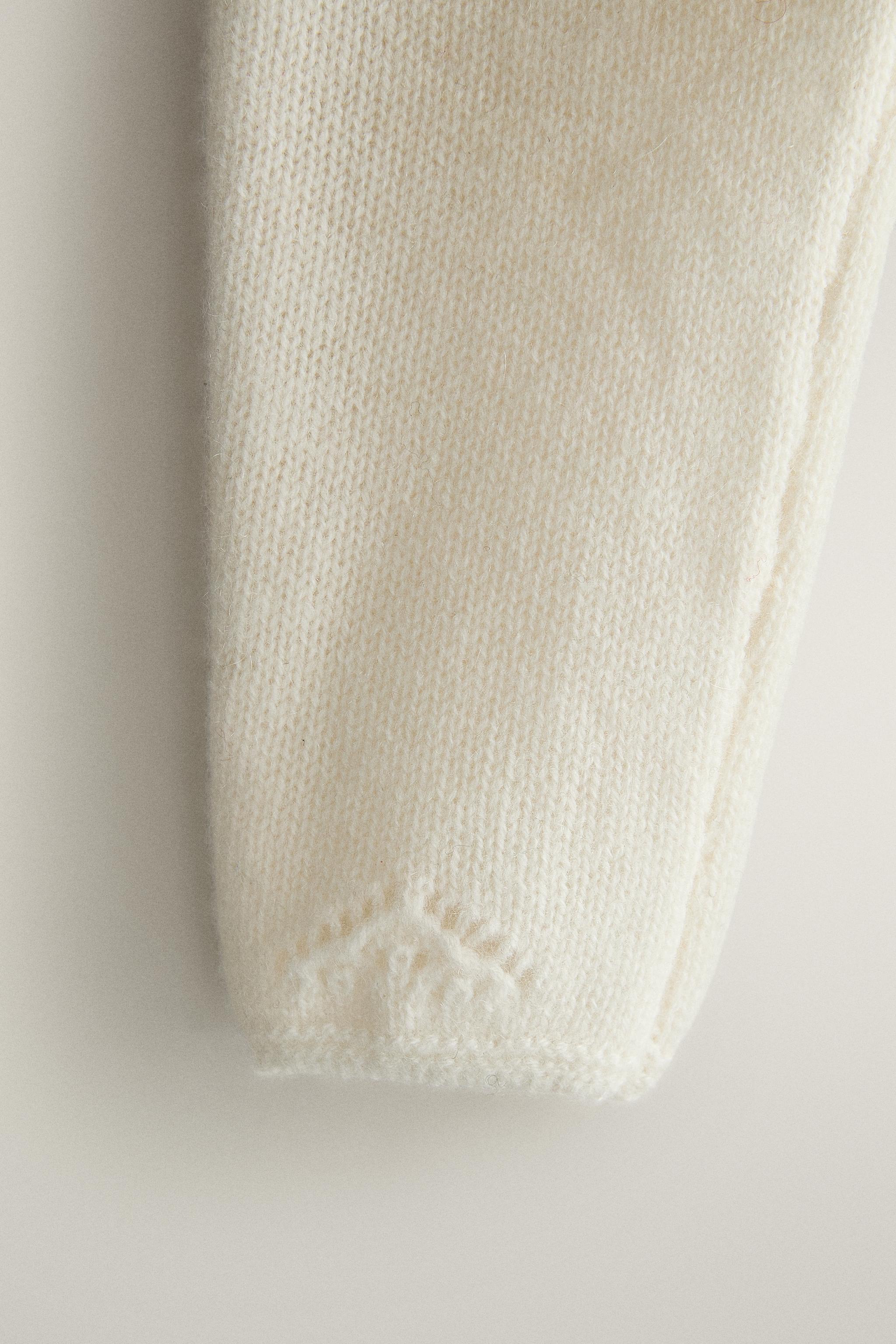 CASHMERE BABY FOOTED LEGGINGS