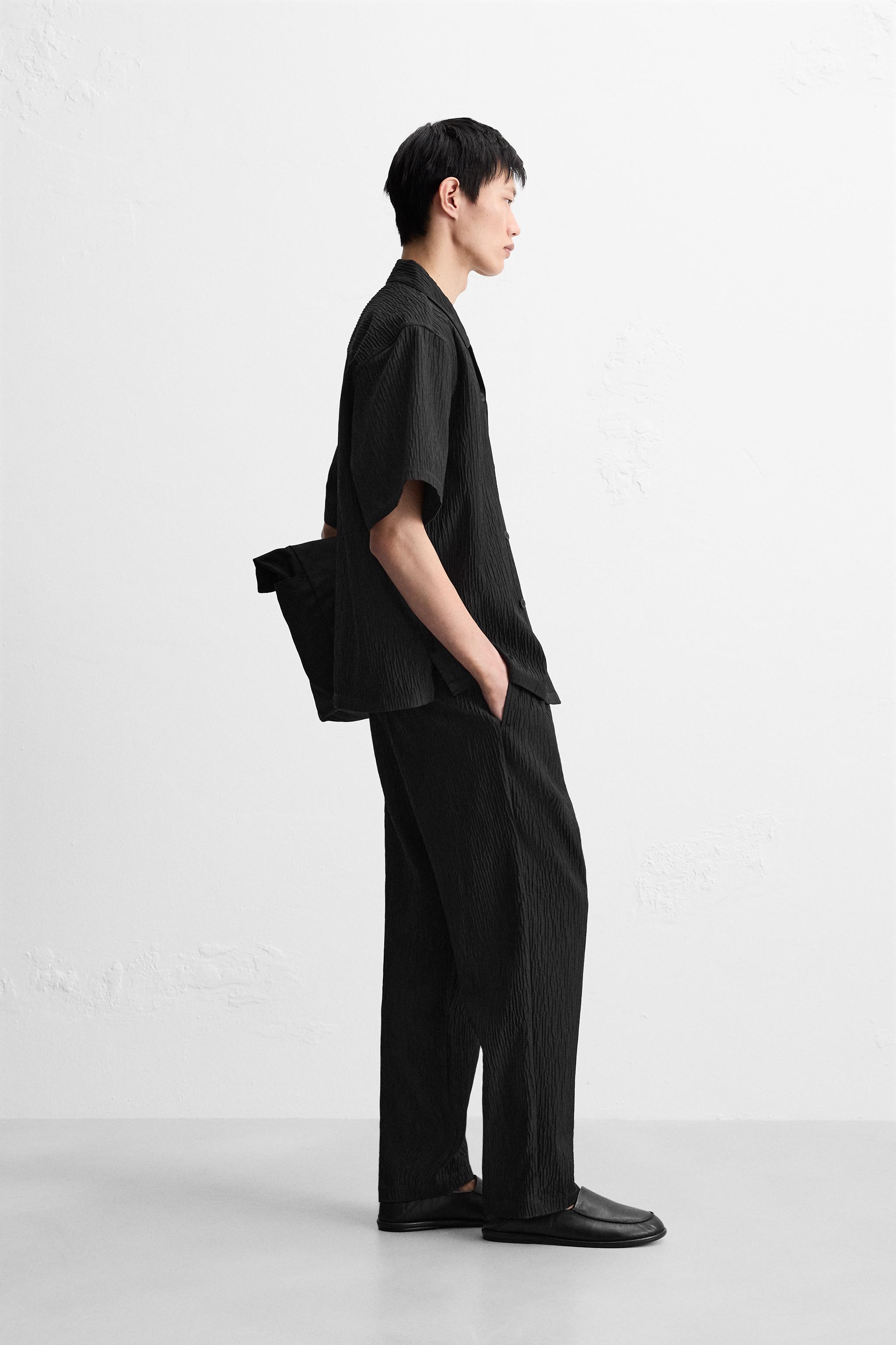大人気★ZARA オーバーサイズフィット レリーフシャツ★シンプル ZARA ザラ オーバーサイズフィット レリーフシャツ Sサイズ 完売