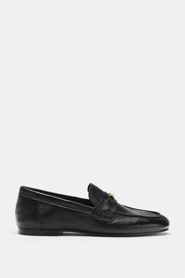 LEATHER LOAFERS WITH METAL HARDWARE — Black 2