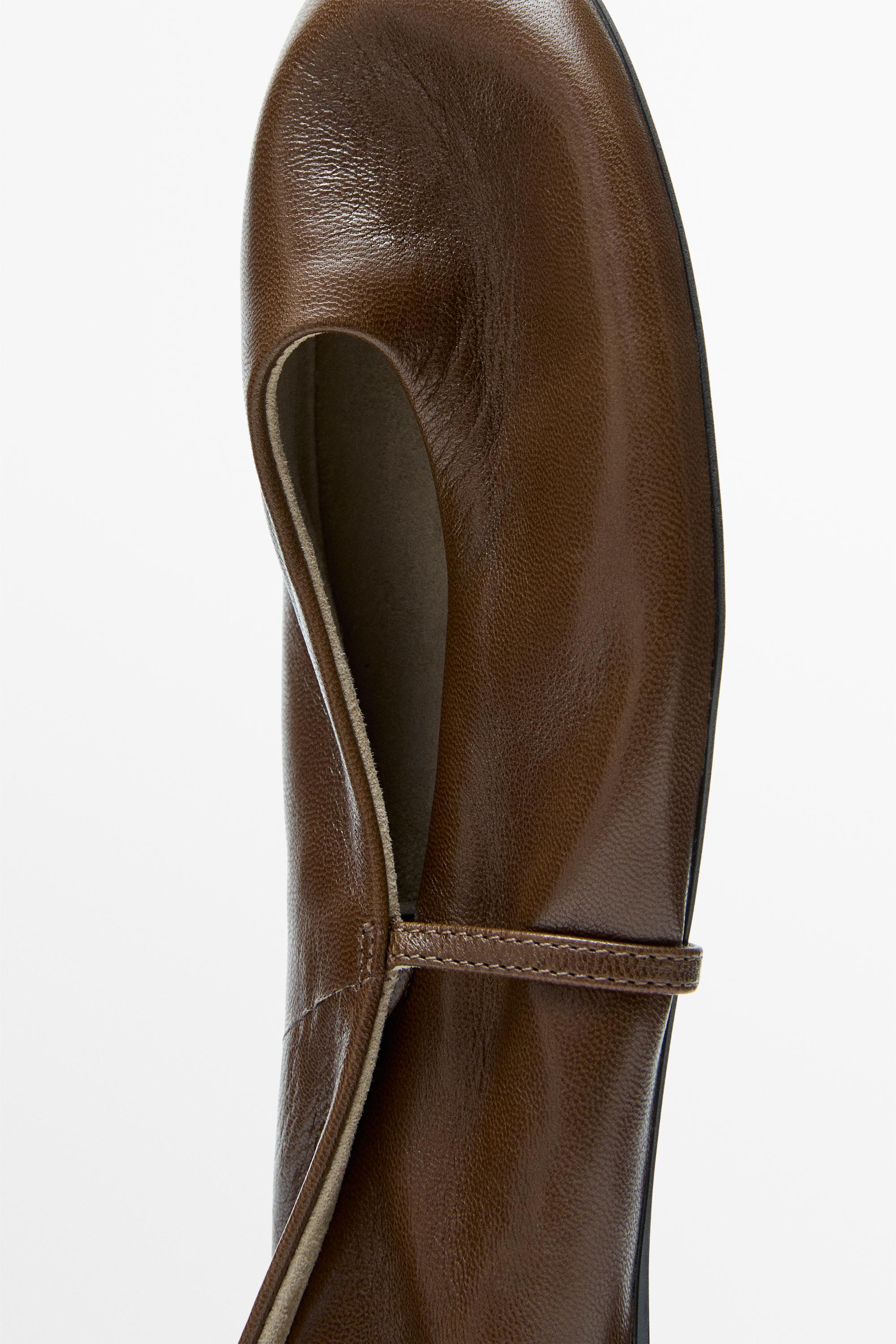 Ballerine en cuir souple