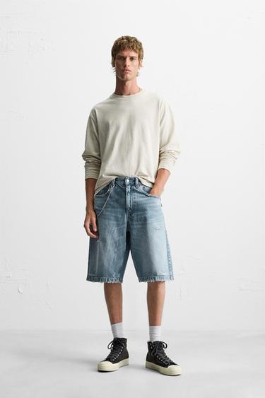 ДЖИНСОВЫЕ БЕРМУДЫ СВОБОДНОГО КРОЯ С ДЫРАМИ — ВЫЦВЕТШИЙ СИНИЙ от Zara