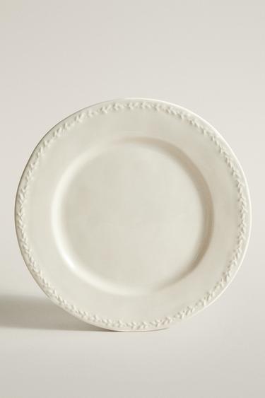 ASSIETTE PLATE FAÏENCE BORD RELIEF - Crème de Zara - Image 0
