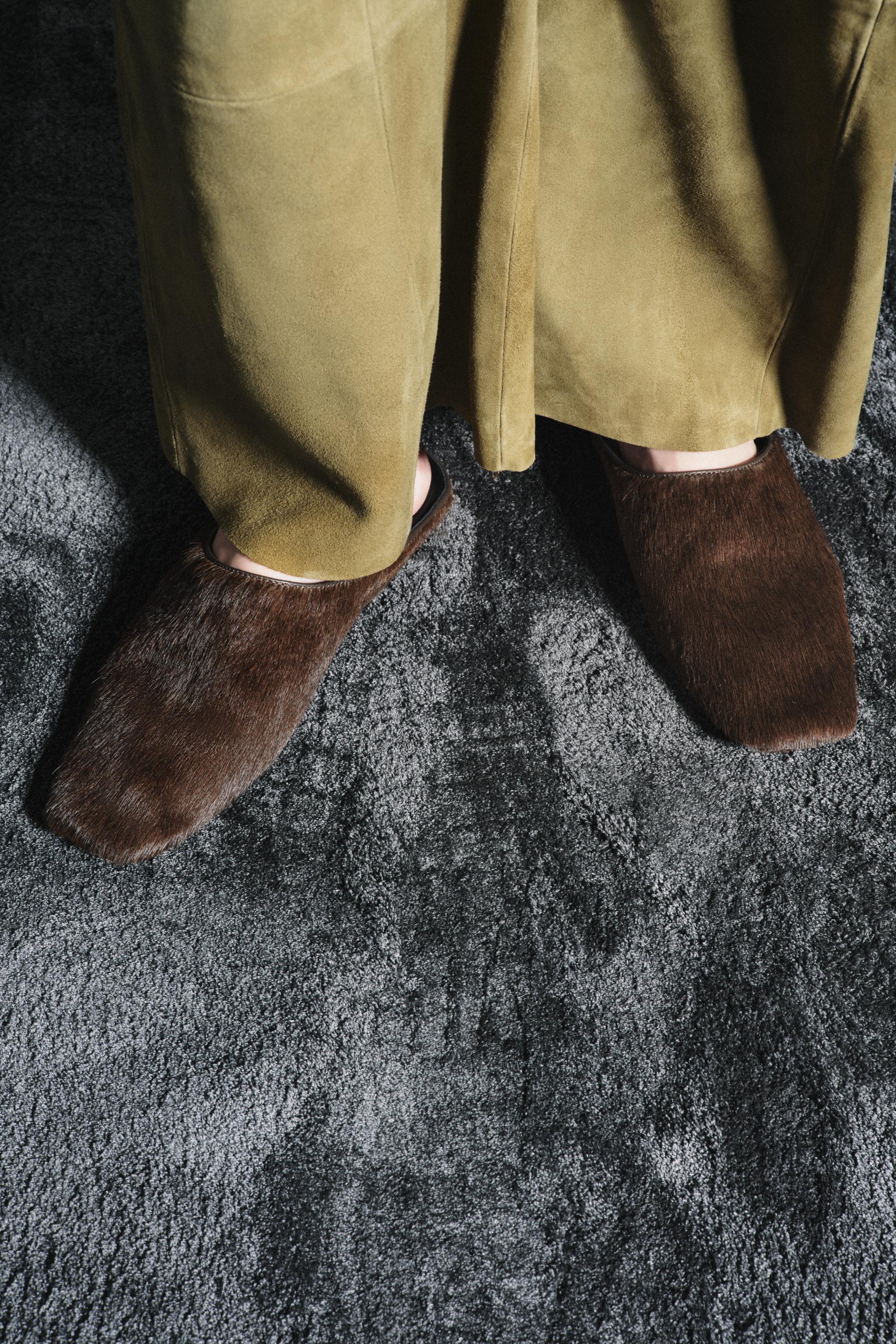 LIMITED EDITION LEATHER MULE SHOES