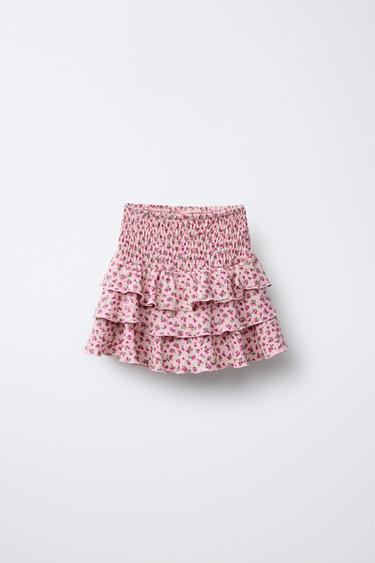 Zaras BLOMMIG SHORTSKJOL MED TEXTUR - Rosa
