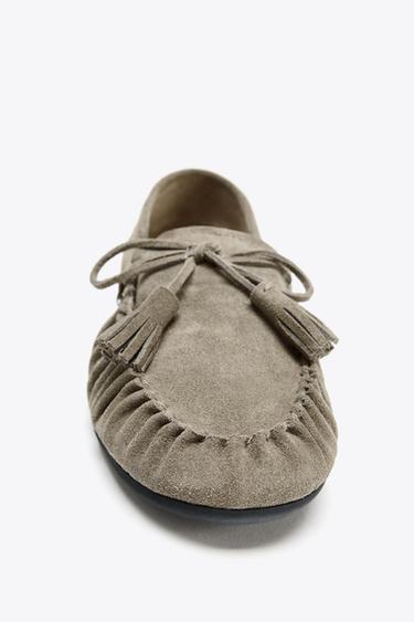 SPLIT SUEDE LOAFERS WITH TASSELS - Grey by Zara - Image 3