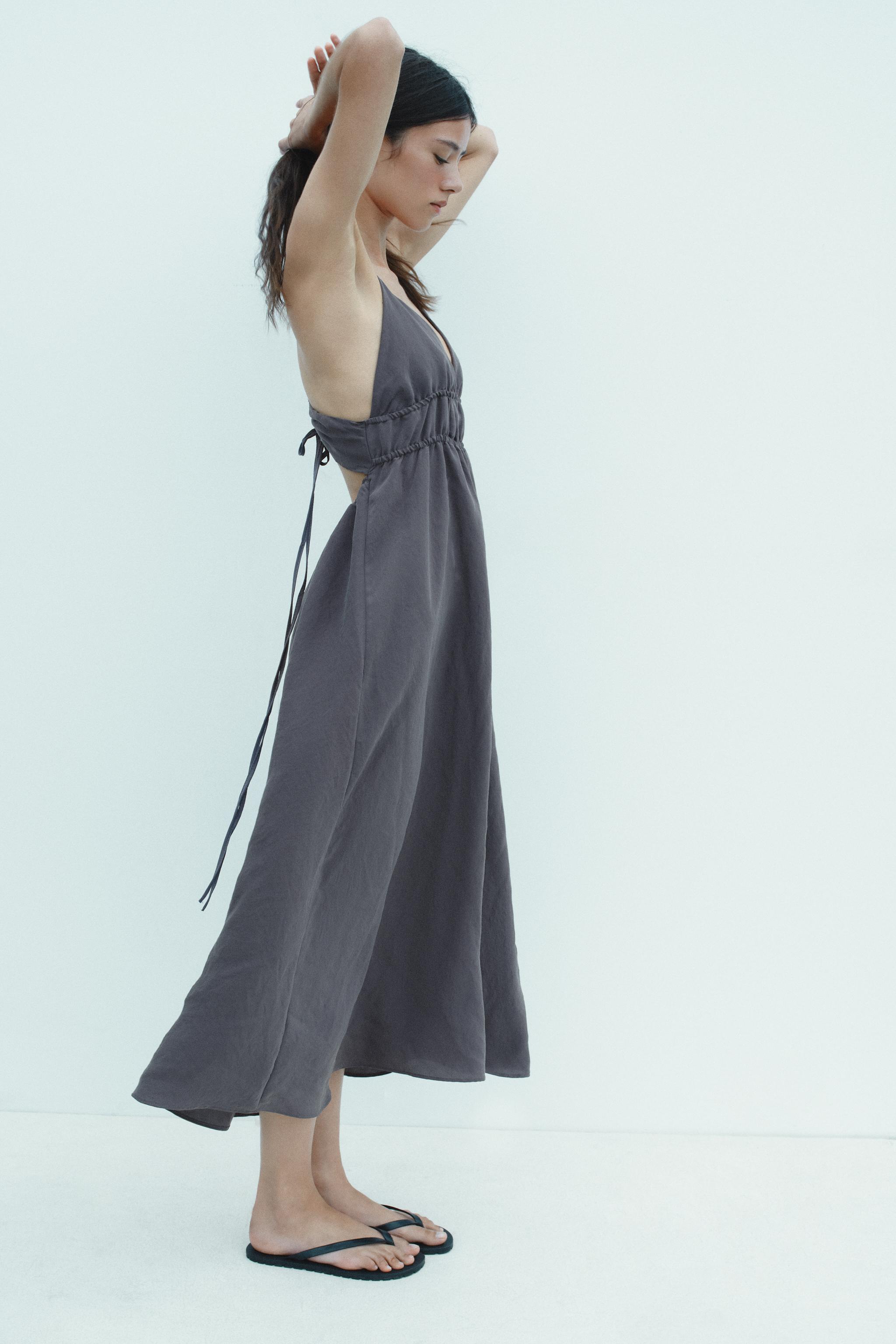 FLOWY MIDI DRESS