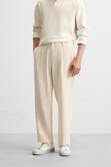 CALÇA LISTRADA COM PREGAS - Cru da Zara