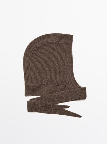 Capucha punto lazo - Marrón / Topo de Zara