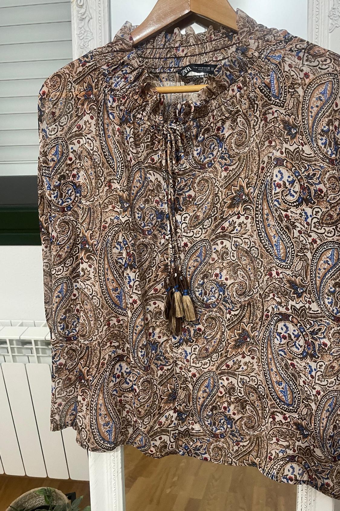 PRINTED BLOUSE - Image 2