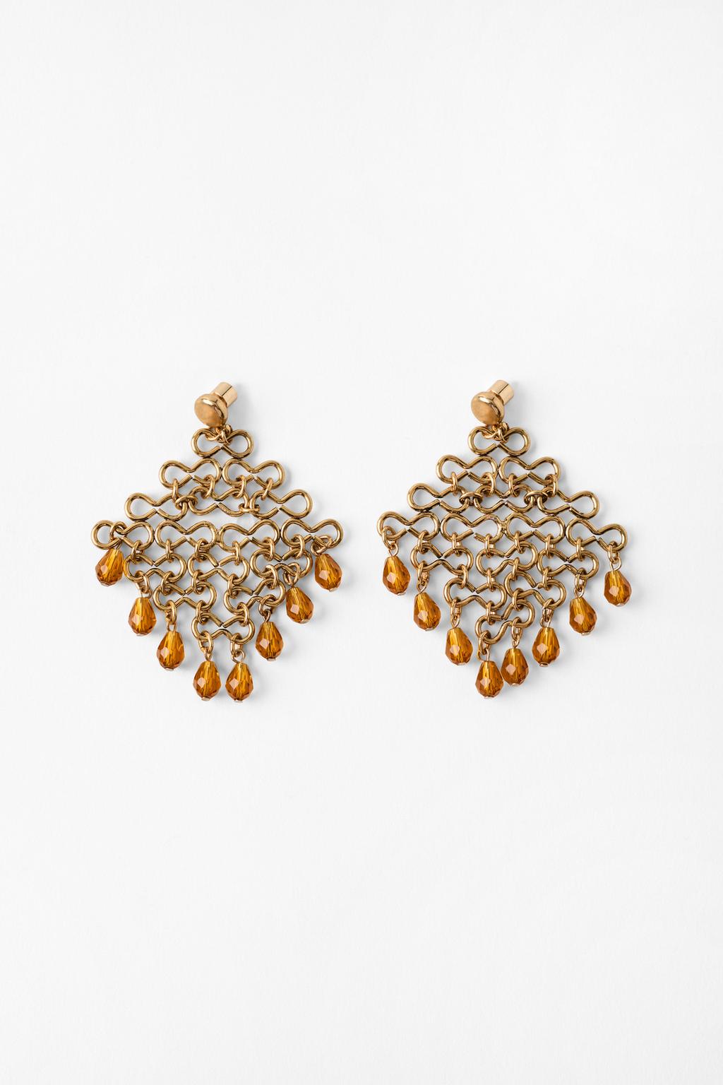METAL AND BEADED EARRINGS