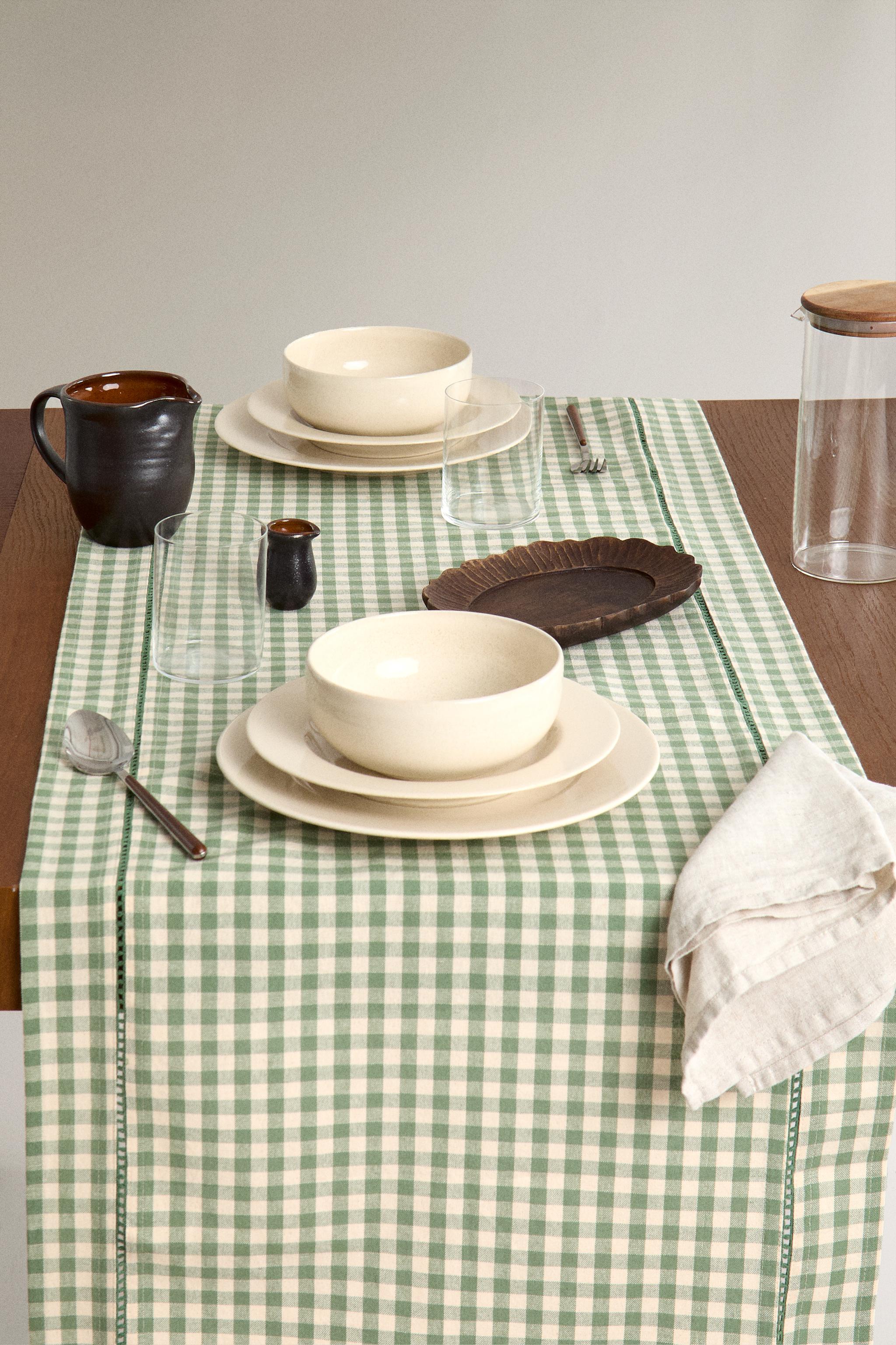 GINGHAM TABLE RUNNER Green ZARA Canada