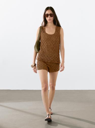 Short crochet cuir finition daim - Marron de Zara