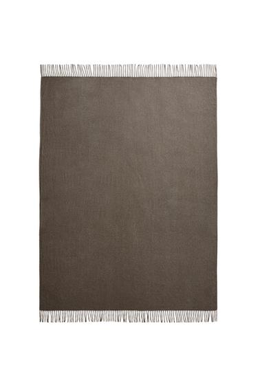 SOLID BLANKET WITH FRINGE - Brown by Zara