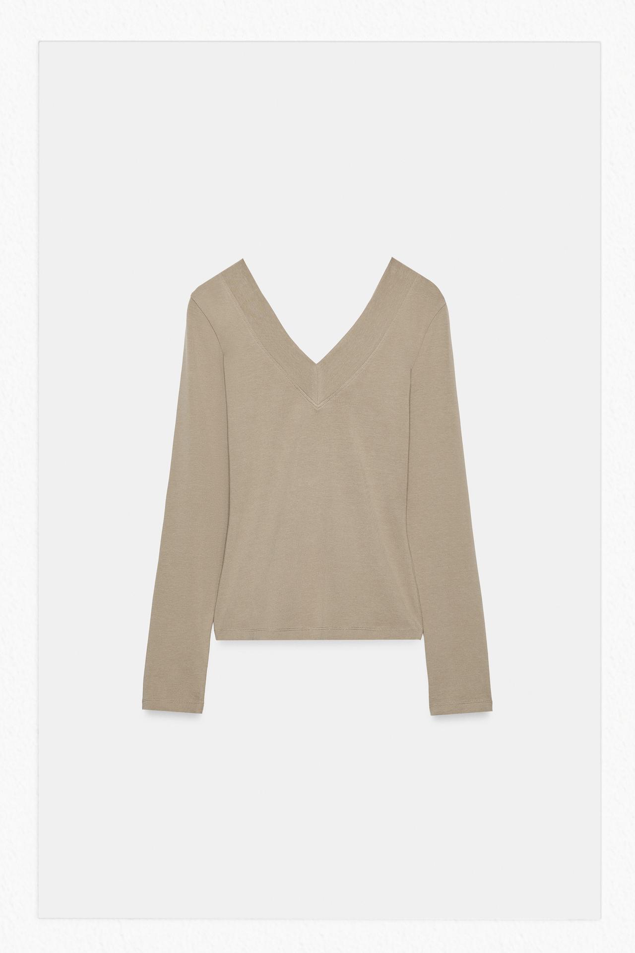 V-NECK T-SHIRT — Brown / Taupe