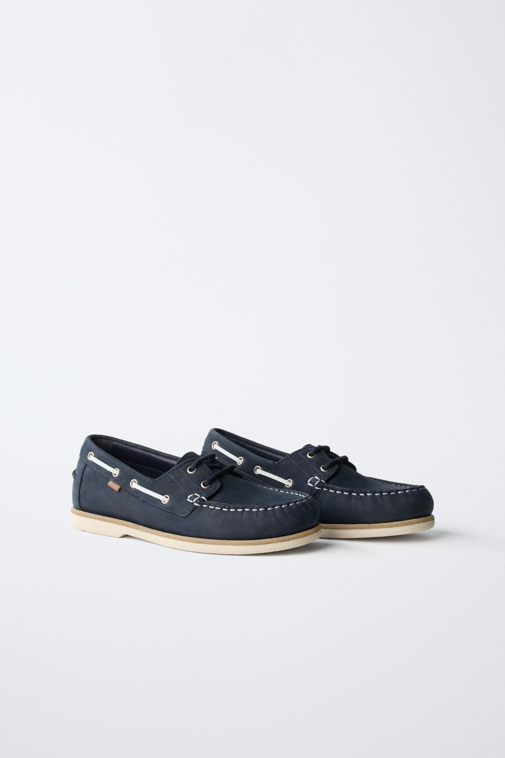 CHAUSSURES BATEAU EN CUIR