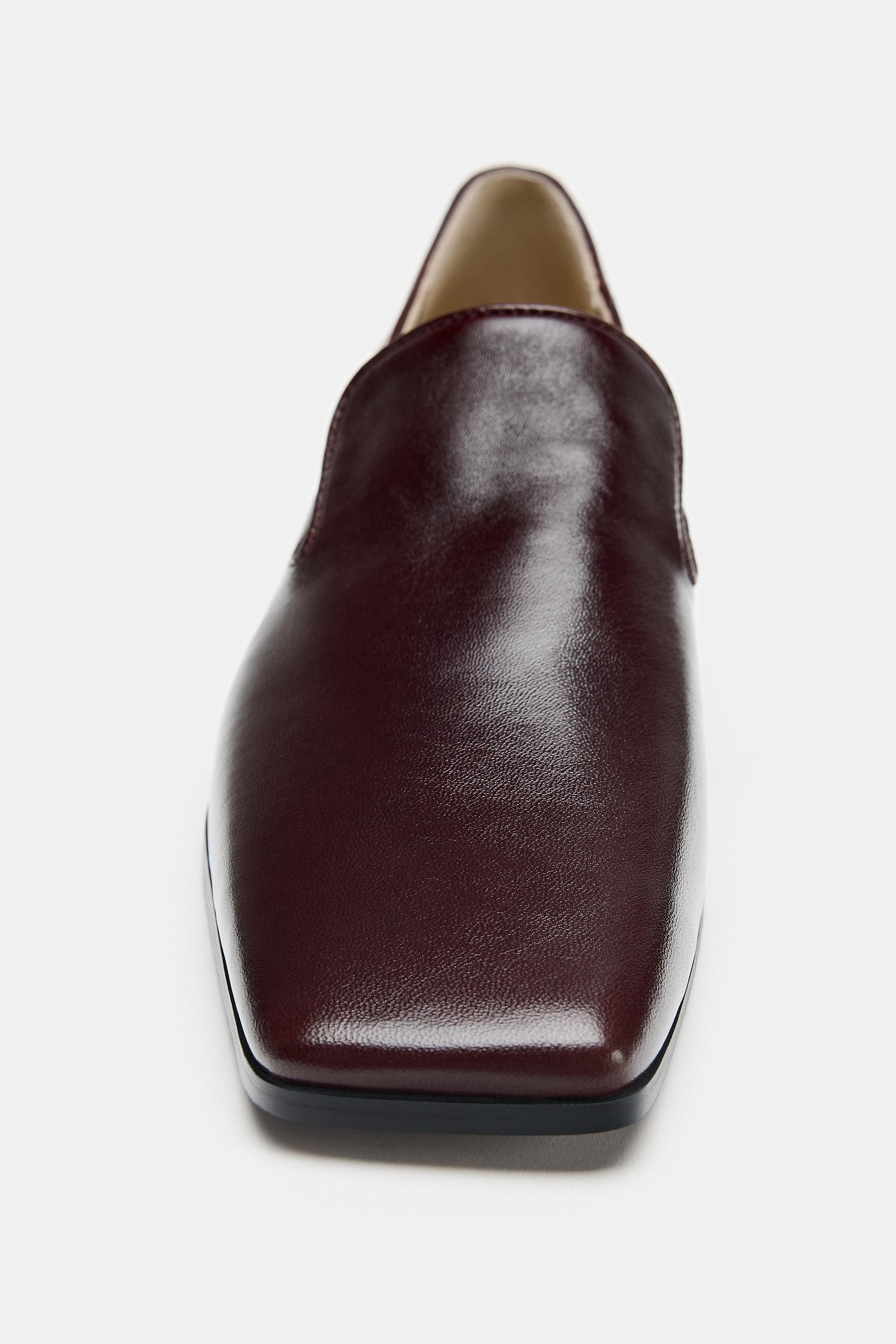 LIMITED EDITION LEATHER HEELED LOAFERS