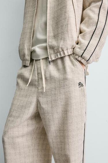 PANTALON DE JOGGING STRUCTURÉ À BANDE CONTRASTANTE - Écru de Zara - Image 4