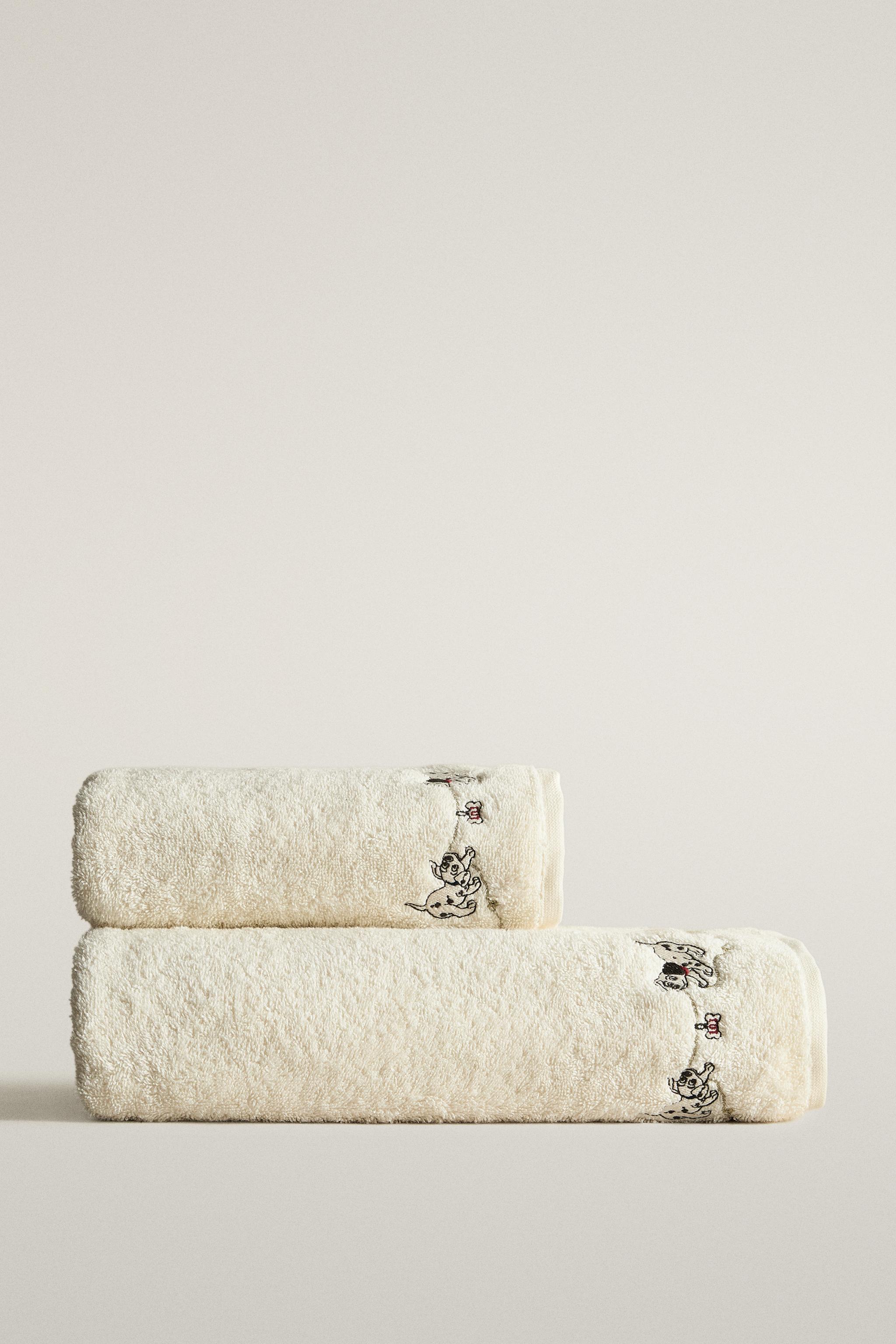 SERVIETTE DE BAIN ENFANT BRODÉE NOËL 101 DALMATIENS ©DISNEY