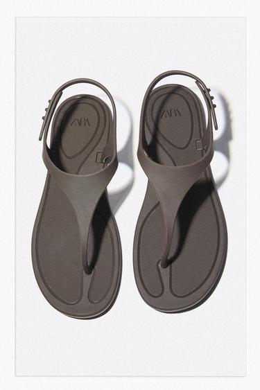 RUBBERISED SANDALS - Brown by Zara