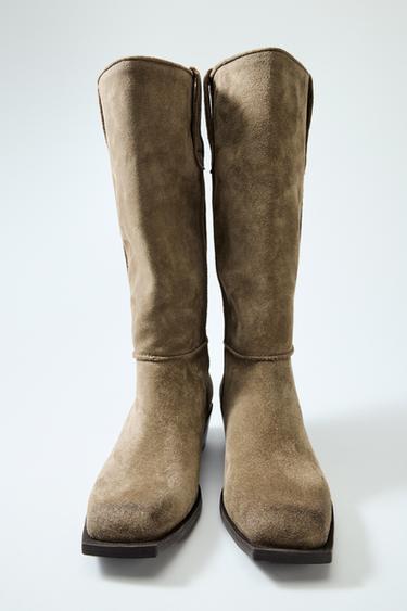 TOPSTITCHED SPLIT SUEDE BOOTS - Grey by Zara