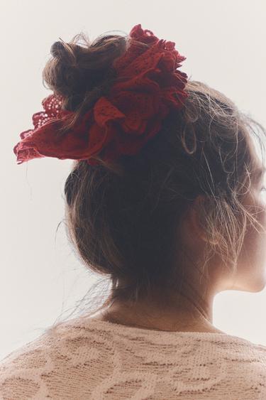 CHOUCHOU AJOURÉ BRODÉ - Rouge de Zara - Image 1