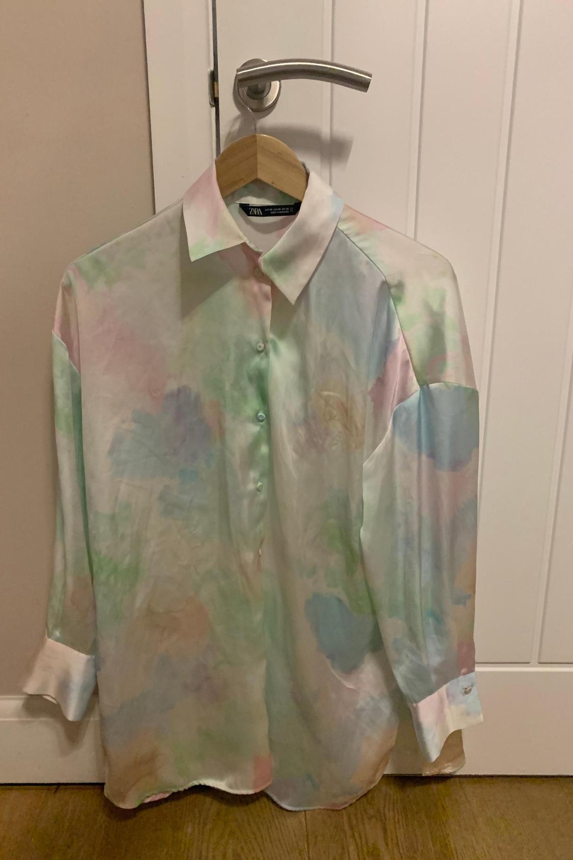 FLOWING TIE-DYE SHIRT