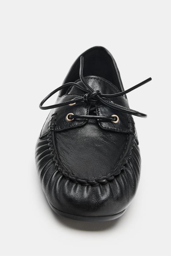 MOCASSIN CHAUSSURES BATEAU EN CUIR - Noir de Zara - Image 4