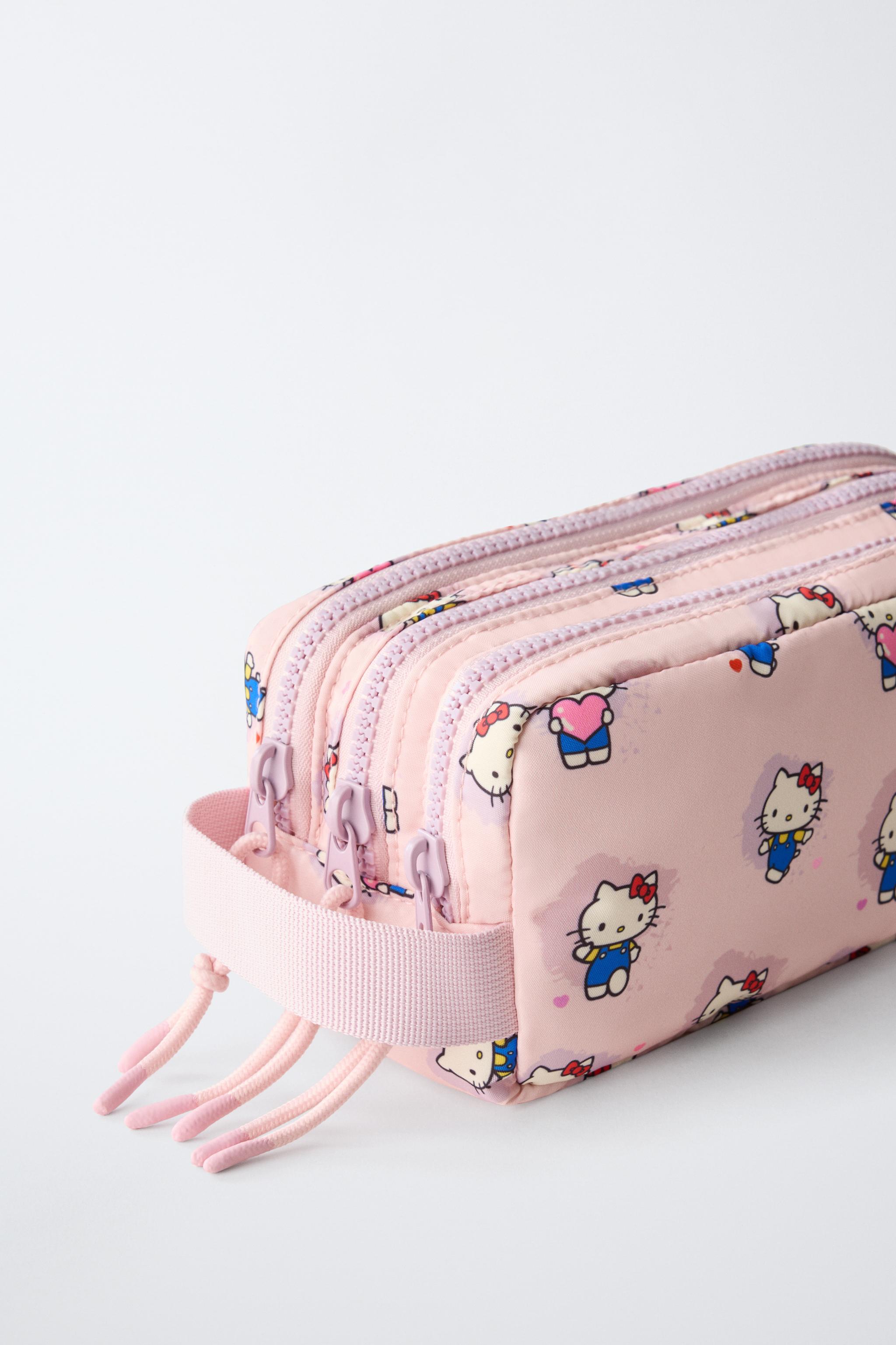 Karactermania Sanrio Hello Kitty Denim-Trousse De Toilette Soleil, Bleu, 30 X 22 Cm