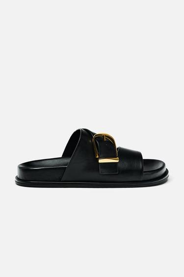 BUCKLED FLAT SANDALS - Black by Zara