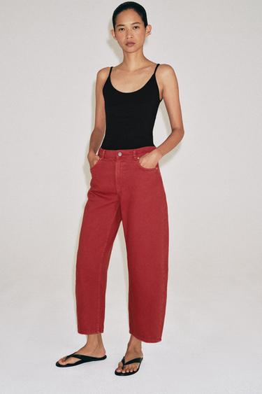 Zara ZW COLLECTION MID-RISE BALLOON CAPRI JEANS - Red