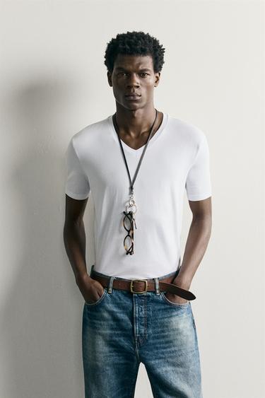 BASIC V-NECK T-SHIRT - White by Zara
