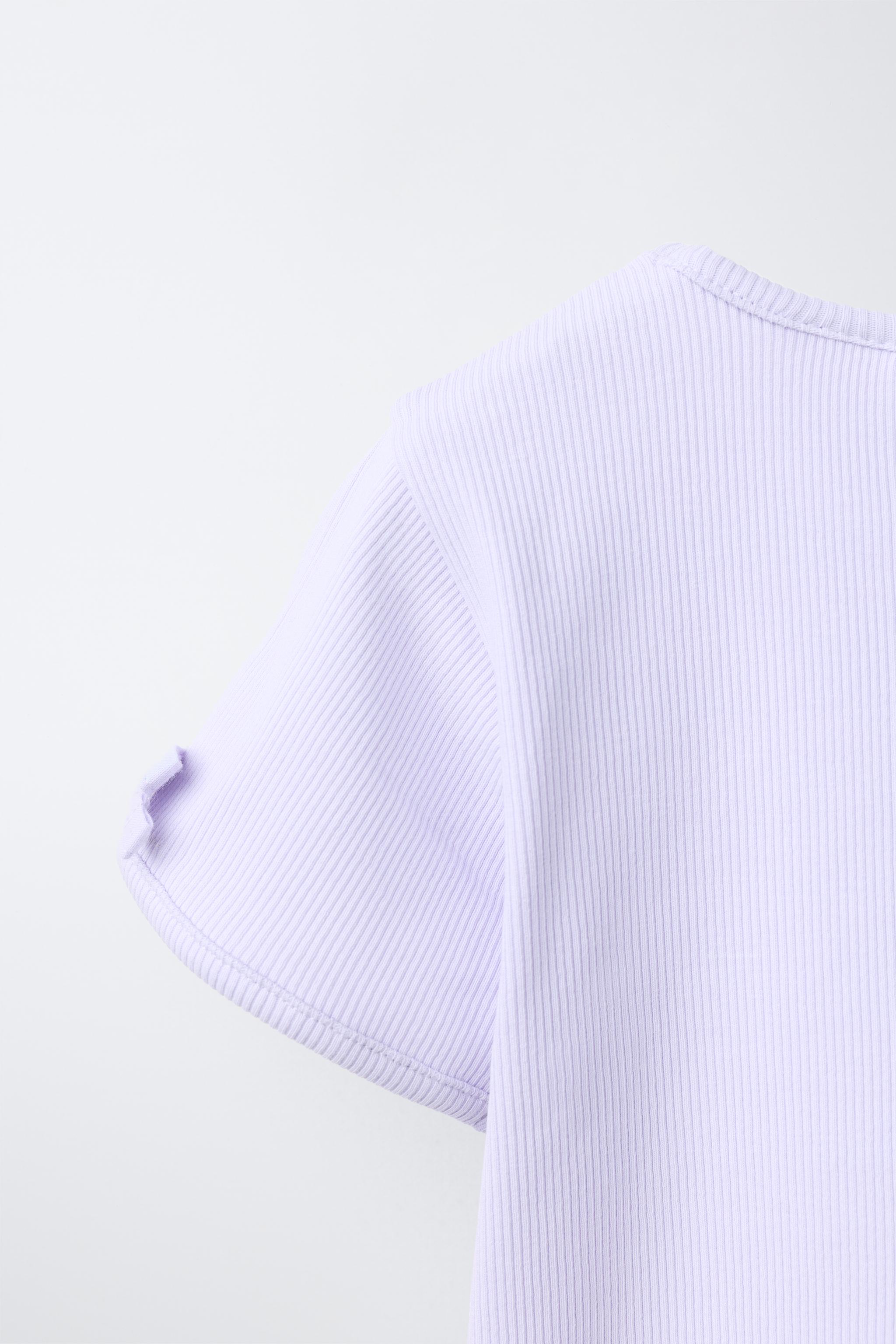 RIBBED STRIPED TIE T-SHIRT