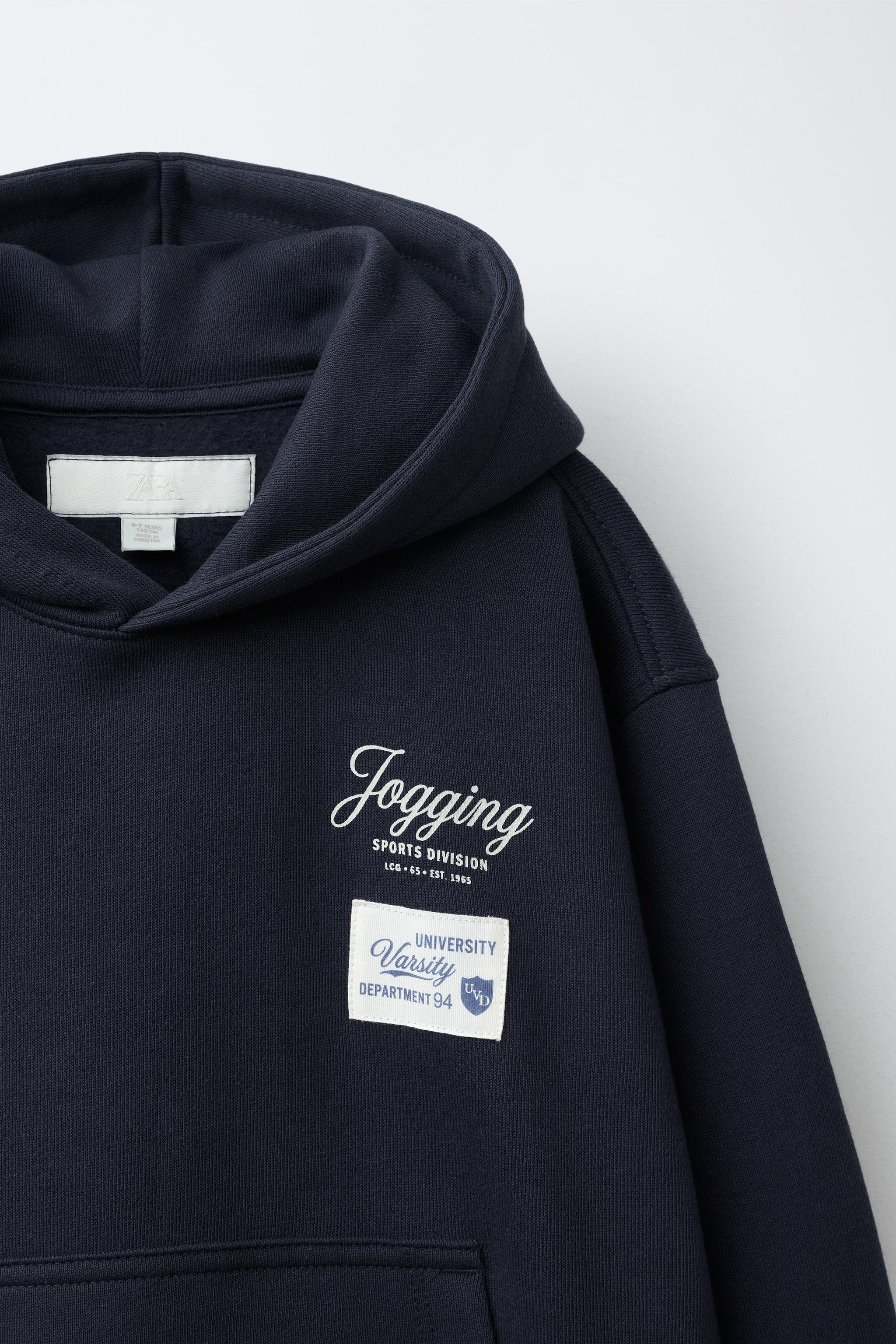 VARSITY TEXT HOODIE