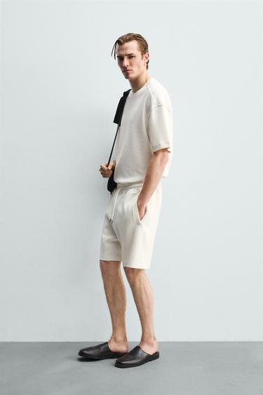 BERMUDA JOGGER RELAXED FIT INTERLOCK - Blanco roto de Zara