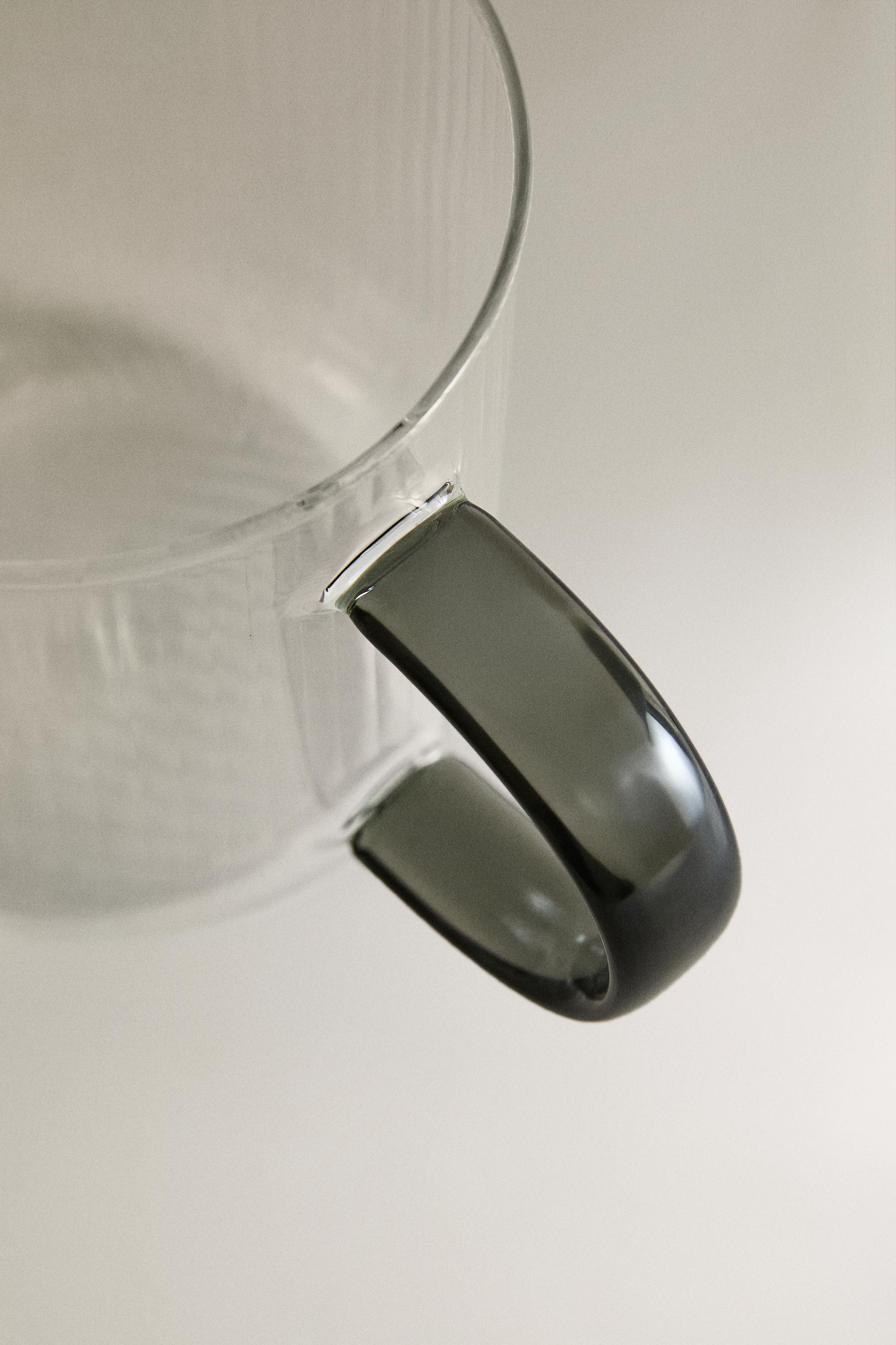 BOROSILICATE GLASS MUG