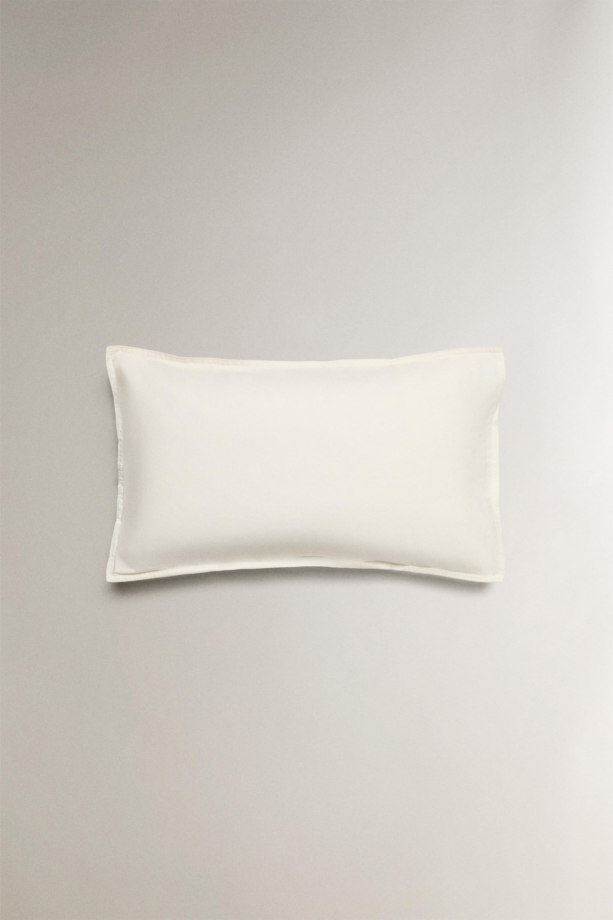 お値引き‼️ZARA  クッションカバー　ホワイト2枚セット 楽天市場】zara home（クッションカバー｜クッション・座布団
