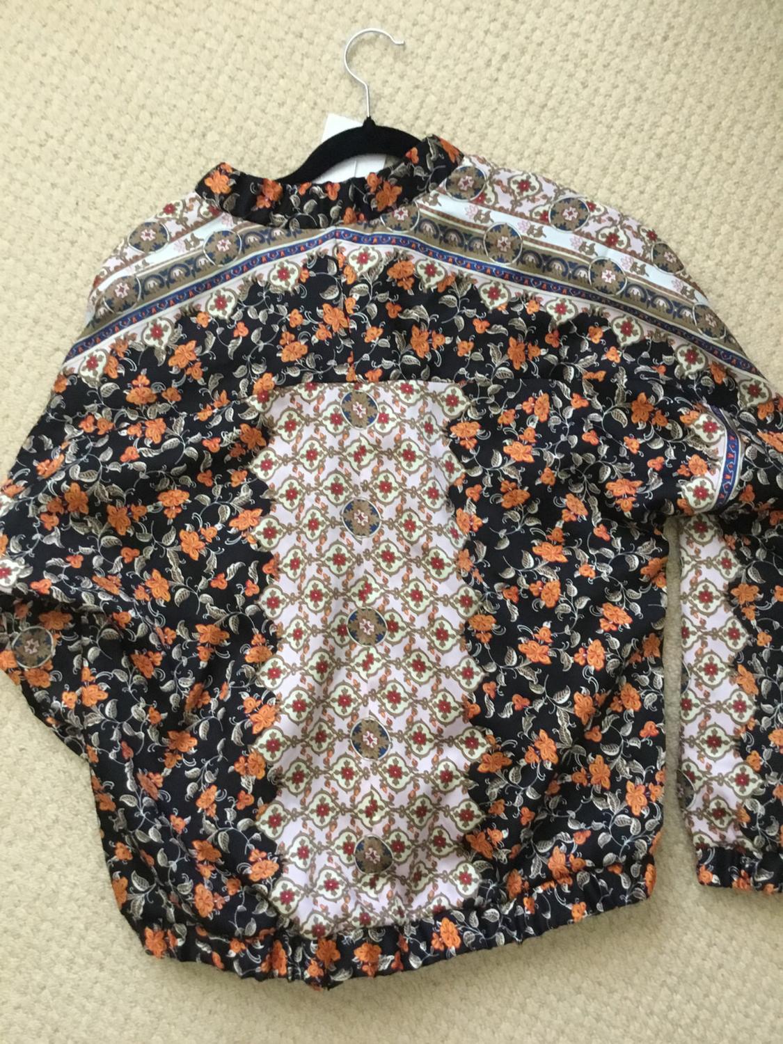 FLORAL PRINT BOMBER JACKET - Image 4