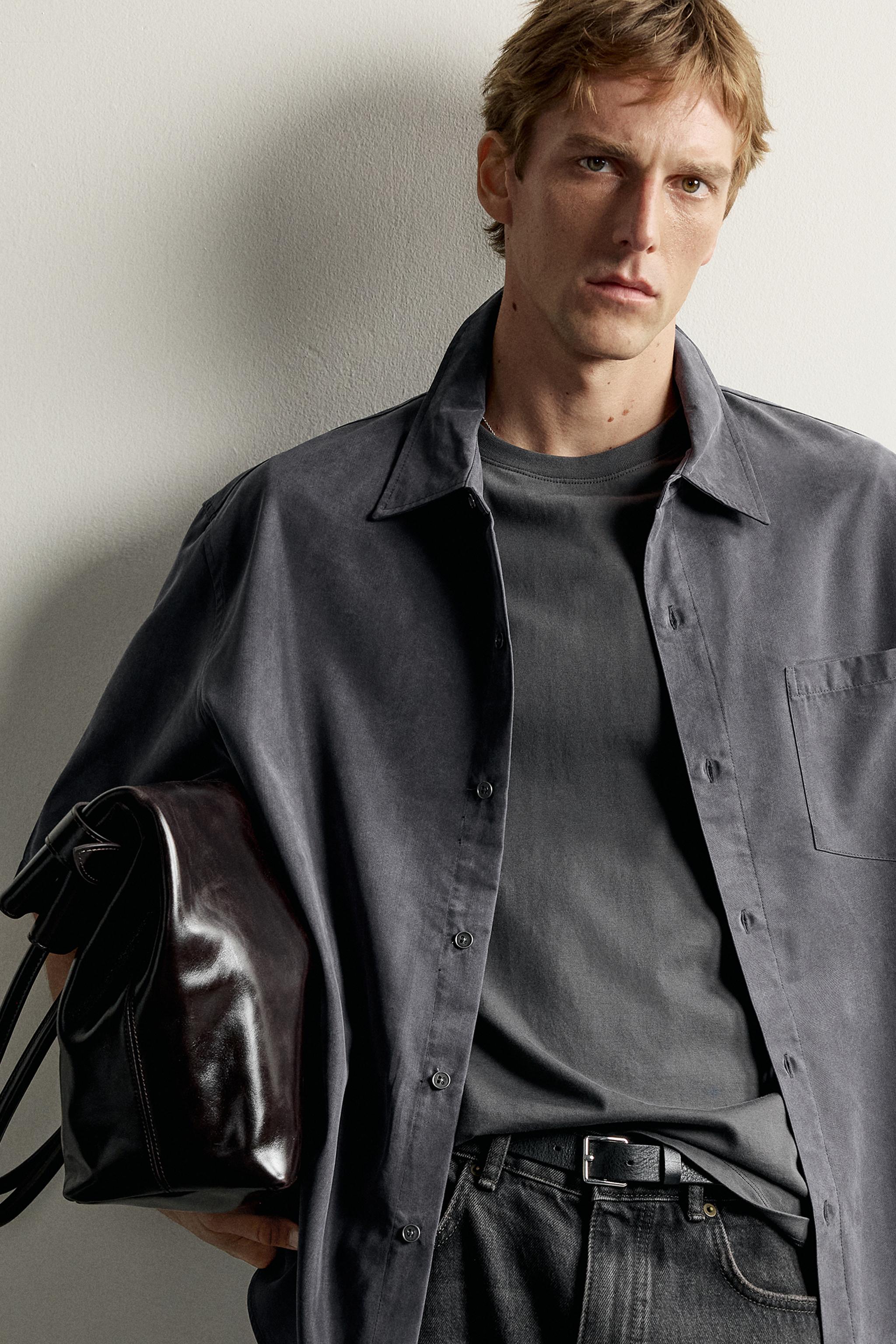 CHEMISE FLUIDE COUPE DÉCONTRACTÉE