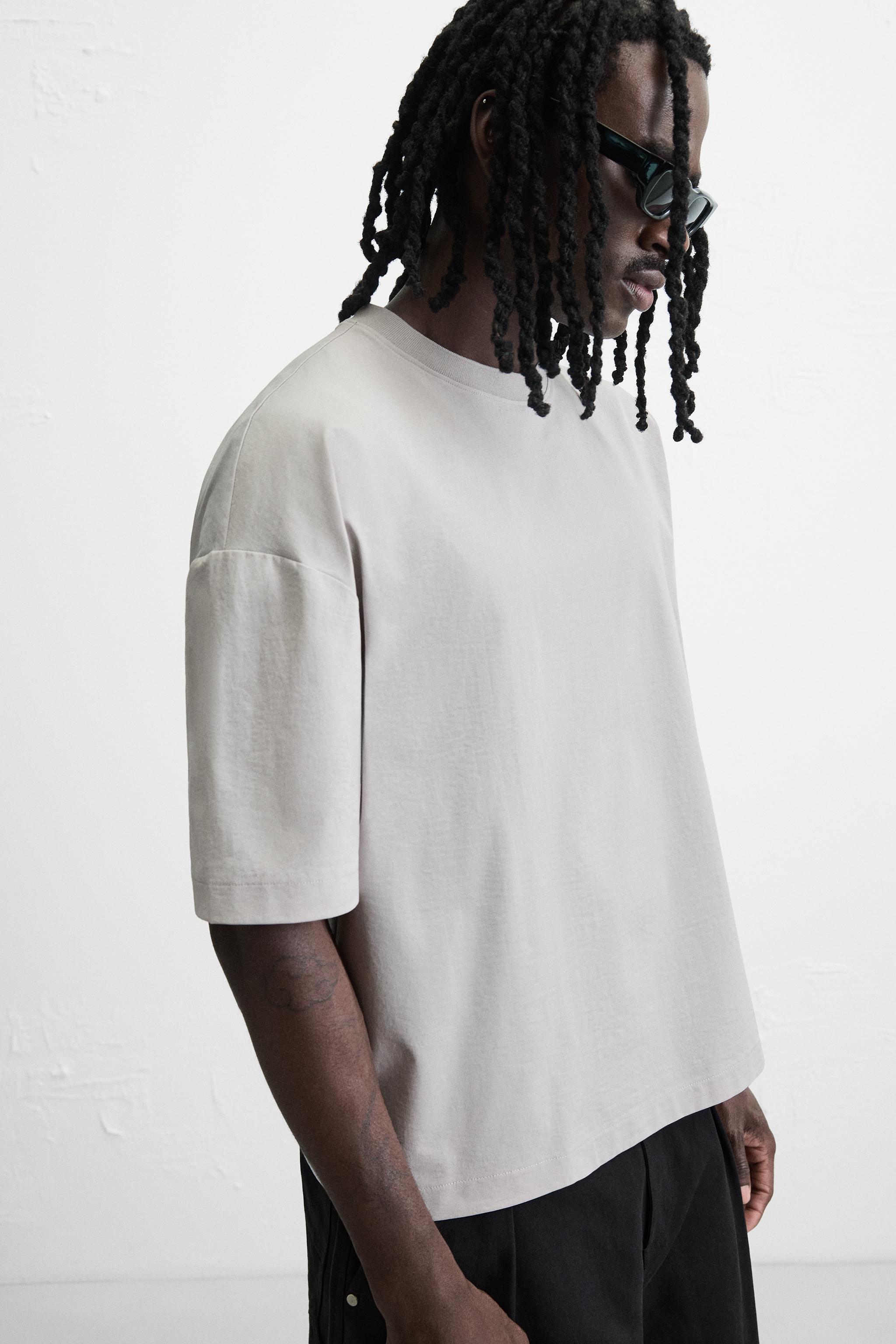 リラックスフィットテクニカルTシャツ - パールグレー | ZARA