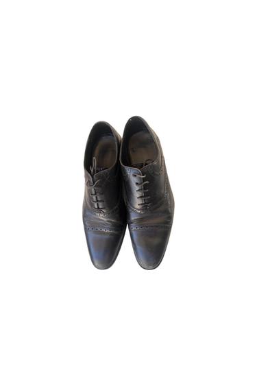 LEATHER SHOES