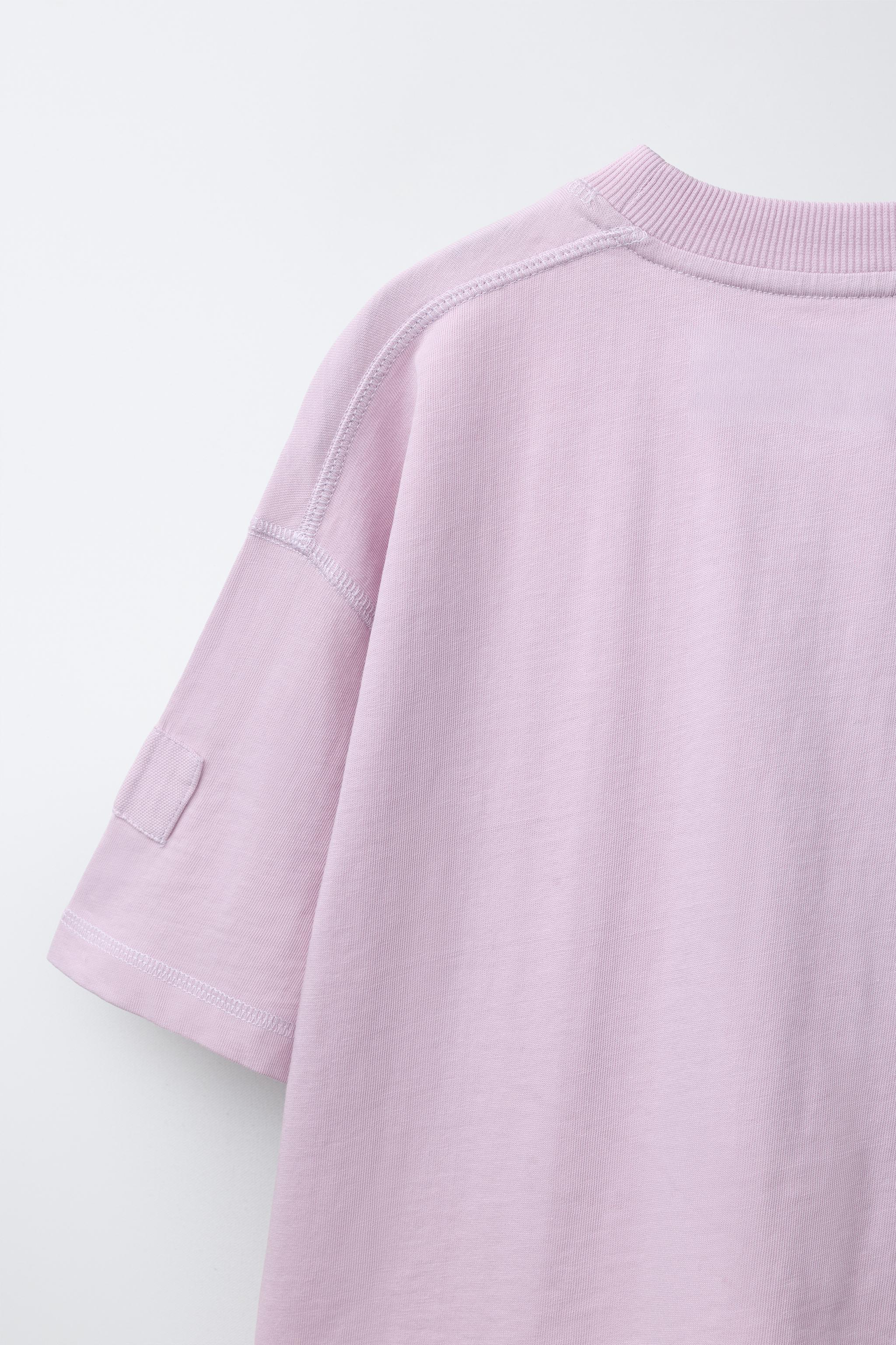 T-SHIRT TEINT EN PIÈCE