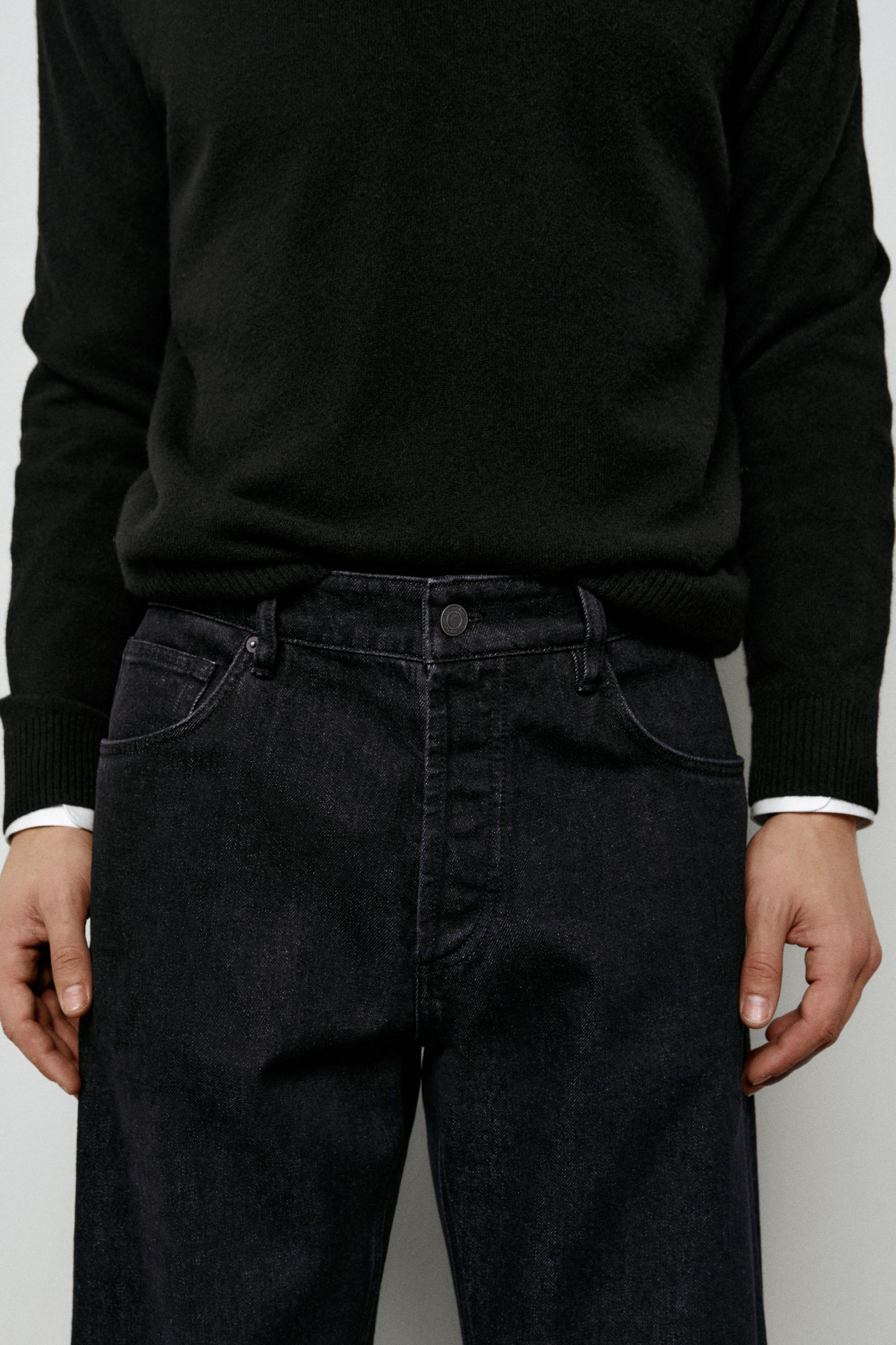 Wide-leg jeans