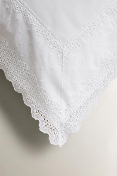 EMBROIDERED PILLOWCASE - White by Zara - Image 3