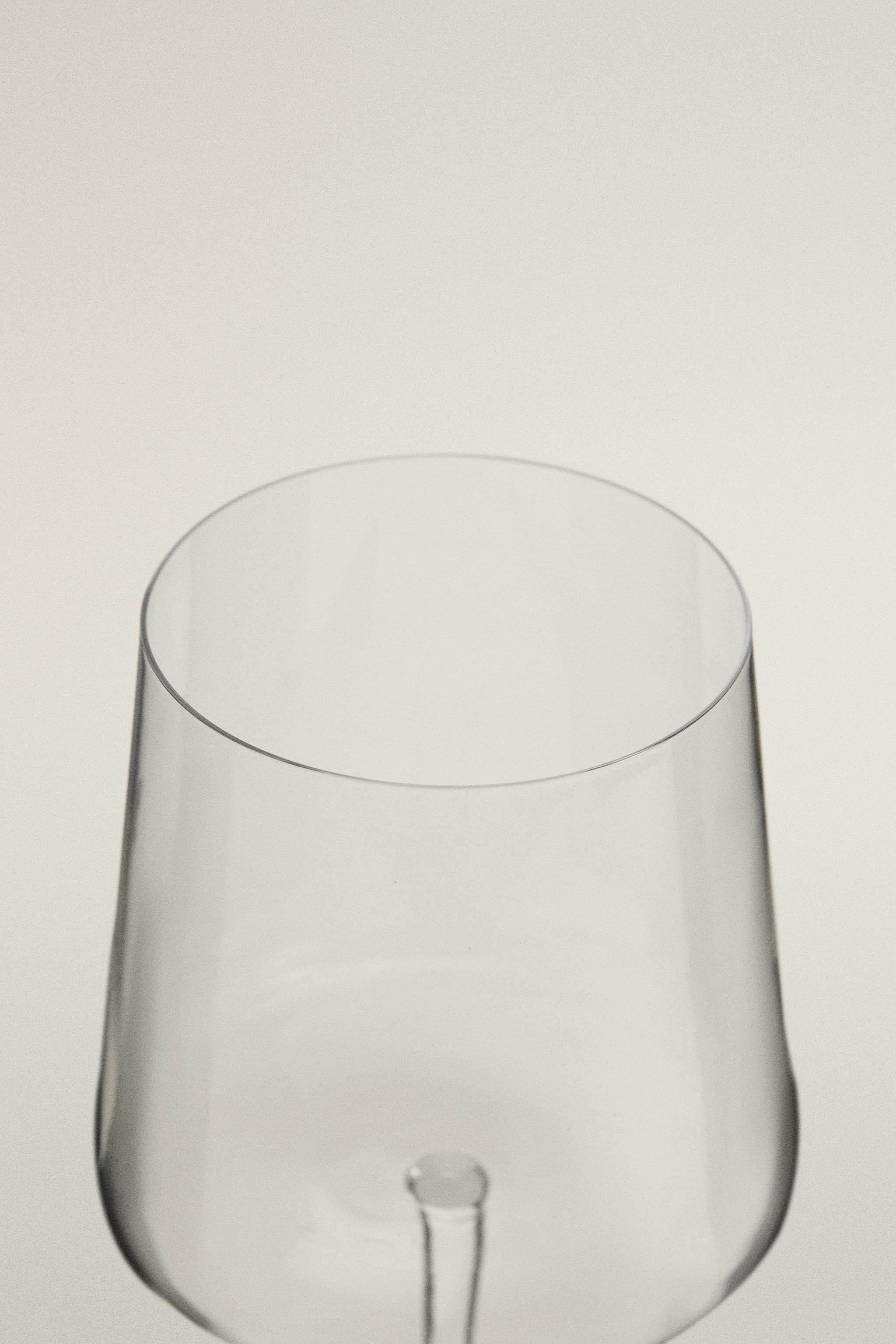 CONICAL CRYSTALLINE GLASS — Transparent