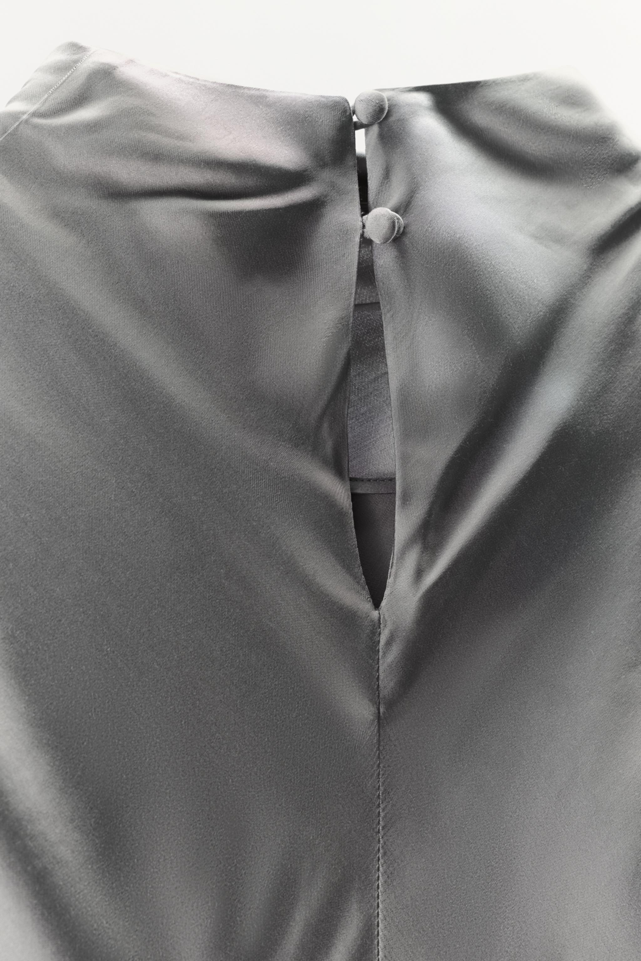 100% VISCOSE DRAPED MAXI DRESS