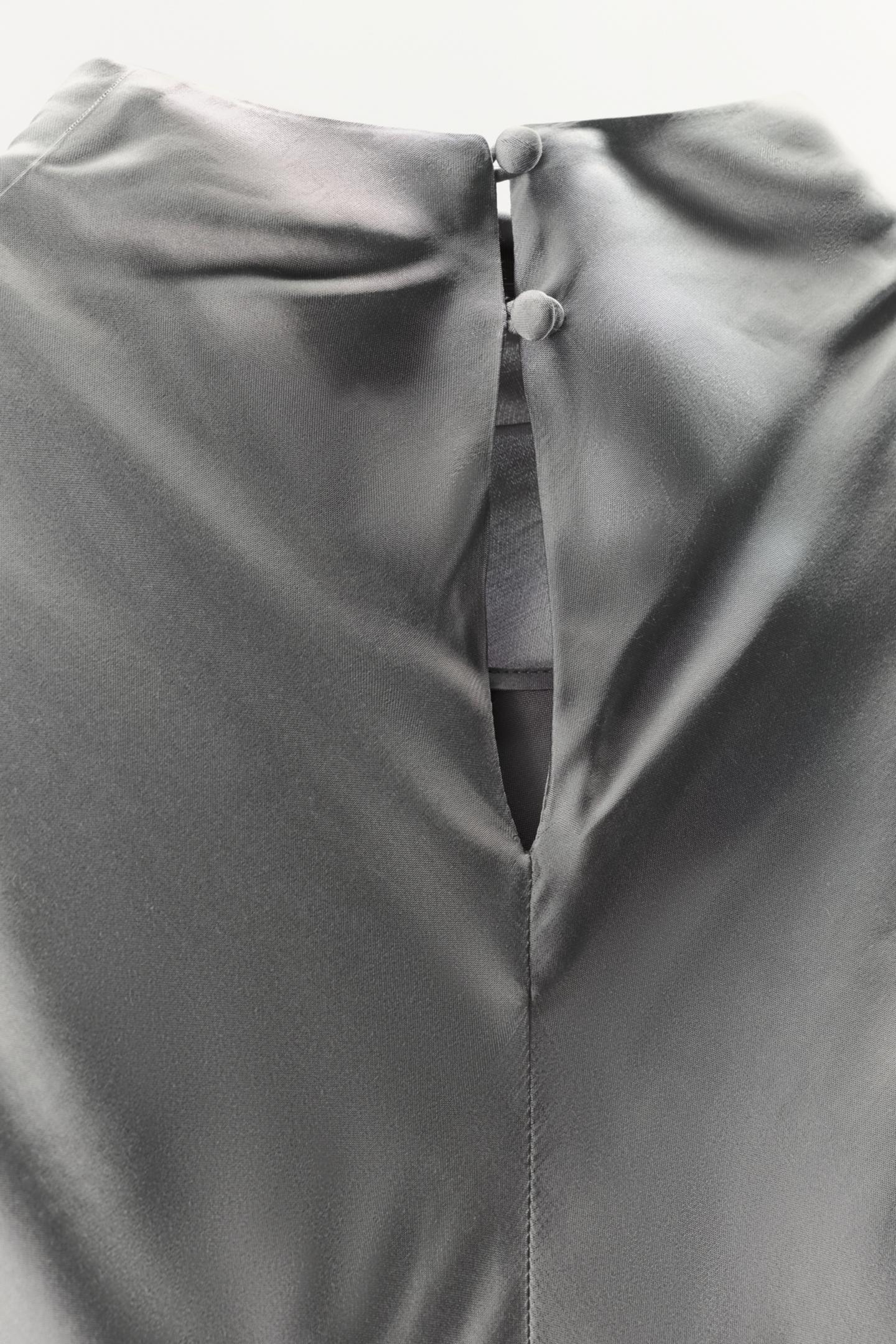 Женское платье Zara 100% Viscose Draped Maxi, цвет: Серый — фото 7